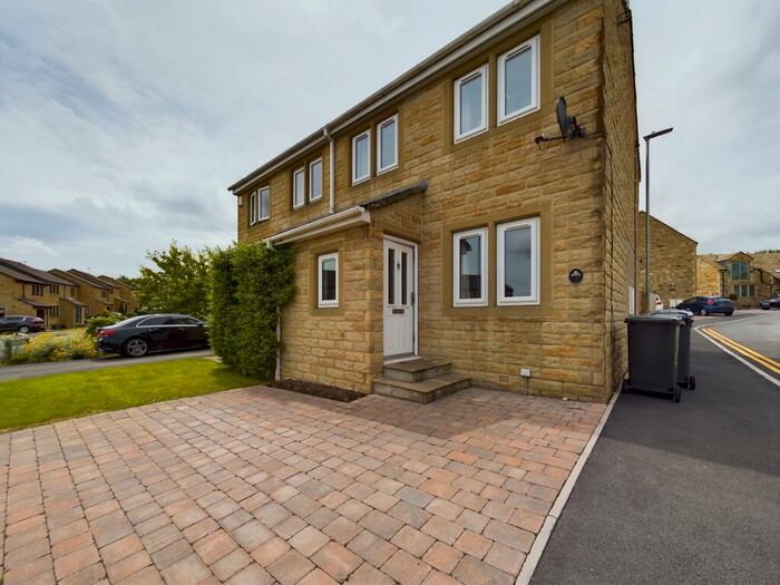 2 Bedroom Semi-Detached House To Rent In Stamp Hill Close, Addingham, LS29