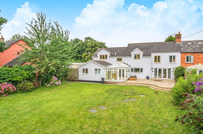 5 Bedroom Semi-Detached House For Sale In Redball Cottages, Burlescombe, Tiverton, Devon, EX16