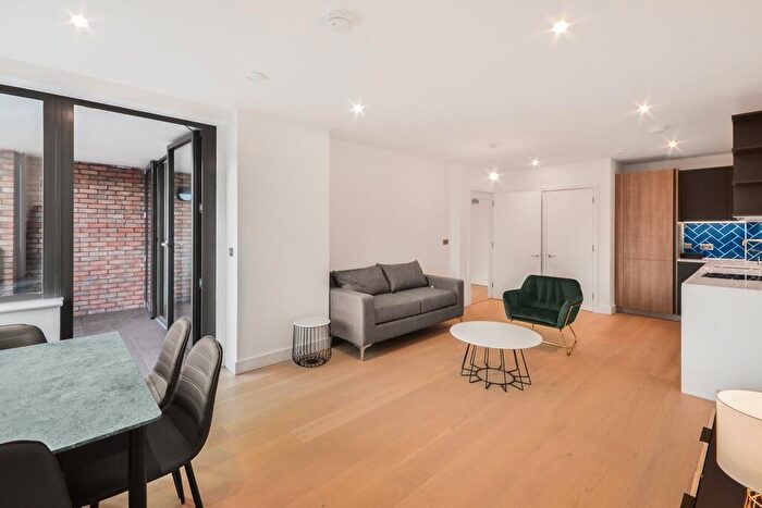 1 Bedroom Apartment For Sale In Rosewood Building, Hoxton/ Shortditch, E2