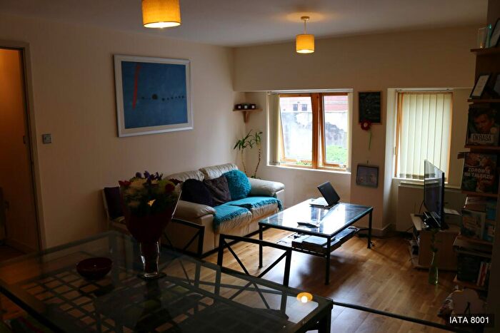 1 Bedroom Apartment To Rent In St. James Barton, Bristol, BS1