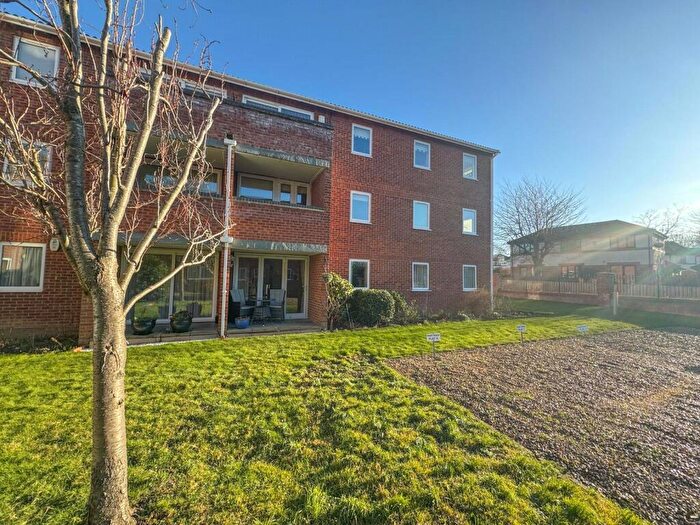 2 Bedroom Apartment To Rent In Fairlawns, Newmarket, Suffolk, CB8