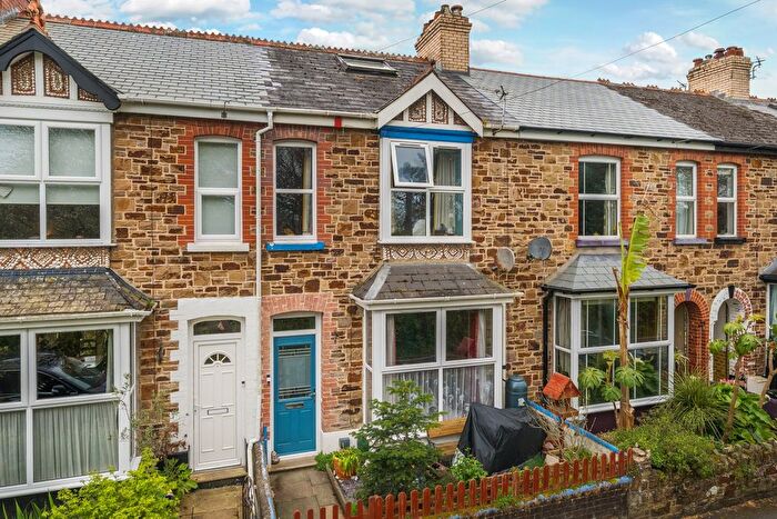 3 Bedroom Terraced House For Sale In Park Lane, Bideford, Devon, EX39