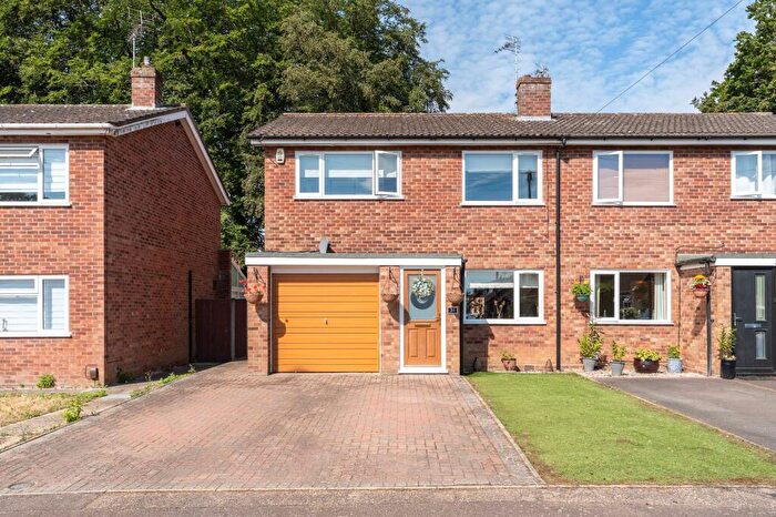 3 Bedroom Semi-Detached House For Sale In South Hill Close, Thorpe St Andrew, NR7