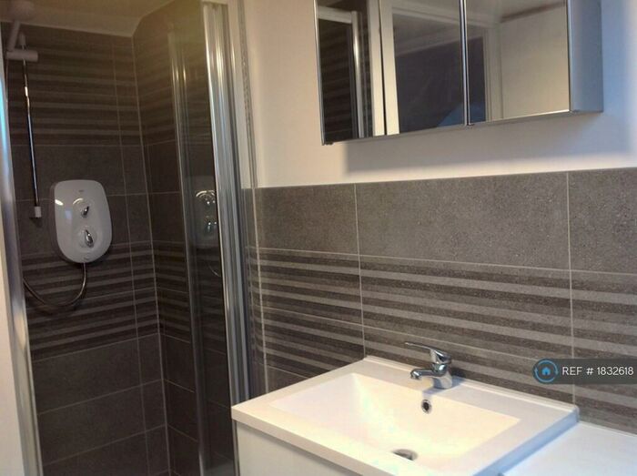 2 Bedroom Maisonette To Rent In Buckingham Road, Brighton, BN1