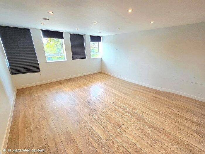 2 Bedroom Flat To Rent In Legion House, Uxbridge Rd, Hayes, Middlesex, UB4