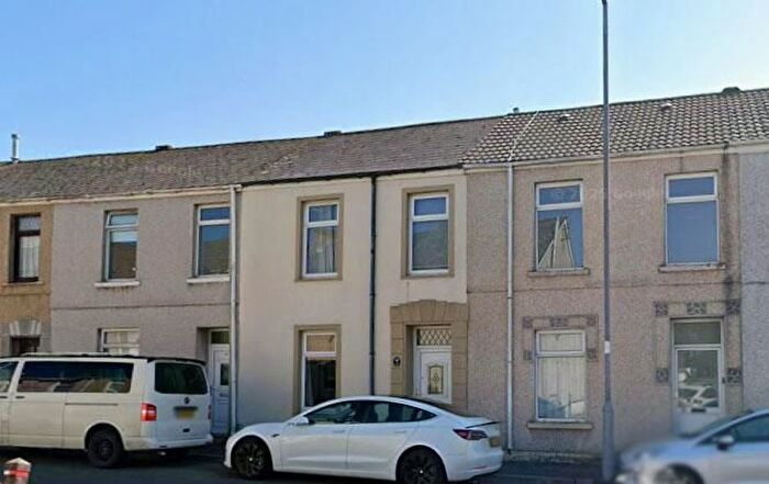 3 Bedroom Terraced House To Rent In Swansea Road, Llanelli, SA15