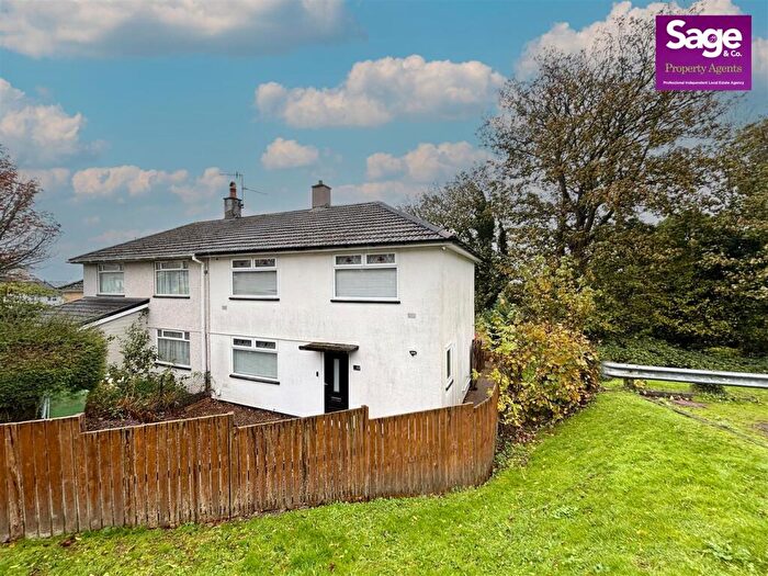 3 Bedroom Semi Detached House For Sale In Greenwood Avenue, Pontnewydd, Cwmbran, NP44