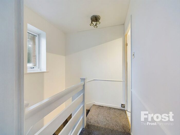 1 Bedroom Terraced House To Rent In Shellfield Close, Staines-Upon-Thames, Surrey, TW19