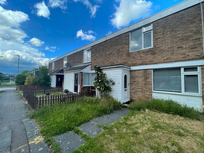 2 Bedroom House To Rent In Boytons, Lee Chapel North, Basildon, SS15