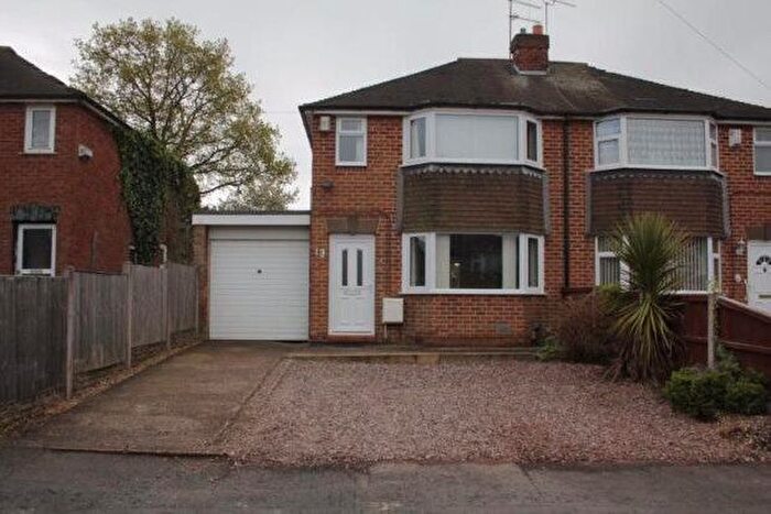 2 Bedroom Property To Rent In Witney Road, Stafford, ST17