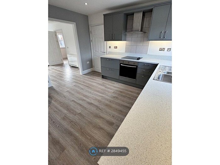 2 Bedroom Semi-Detached House To Rent In Llwyncelyn, Aberaeron, SA46