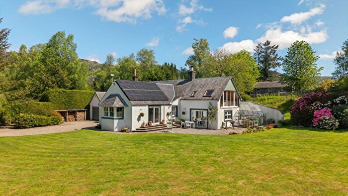 4 Bedroom Detached House For Sale In Keepers Cottage, Loch Achray, Trossach, Callander, FK17