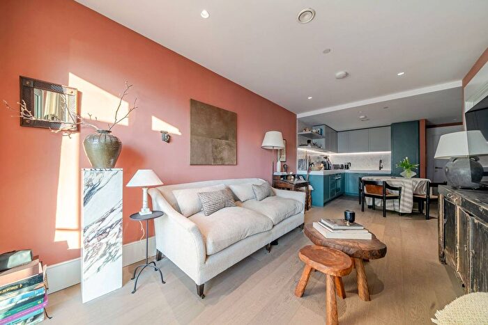 1 Bedroom Flat For Sale In Cutter Lane, North Greenwich, London, SE10