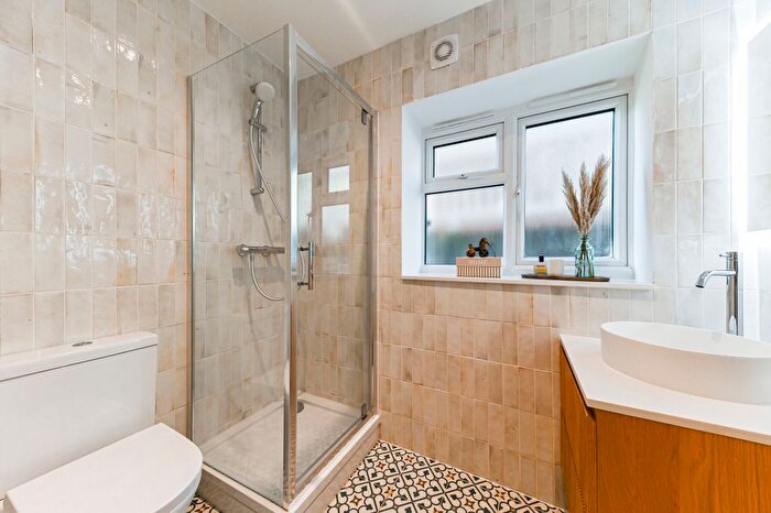 1 Bedroom Flat To Rent In Abbey Road, London, NW6