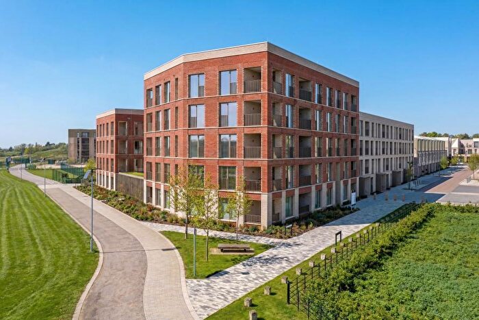 2 Bedroom Apartment For Sale In Eddington Avenue, Cambridge, CB3