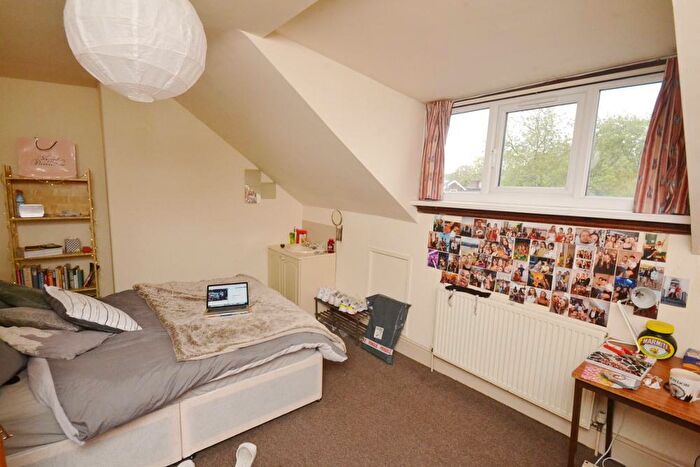 7 Bedroom Terraced House To Rent In Wellington Road, Withington, Manchester, M20