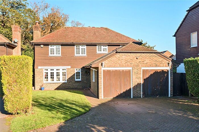 4 Bedroom Detached House For Sale In Burleigh Park, Cobham, KT11