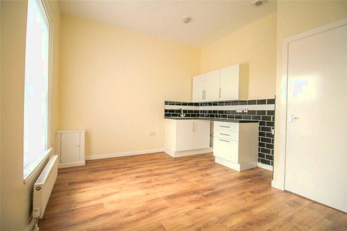 1 Bedroom Apartment To Rent In Gorton Road, Reddish, Stockport, SK5