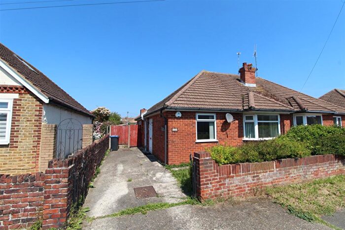 2 Bedroom Semi Detached Bungalow For Sale In Princes Avenue, Ramsgate, CT12