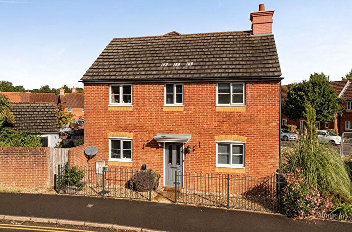3 Bedroom End Terrace House For Sale In Wyatt Way, Chard, Somerset, TA20