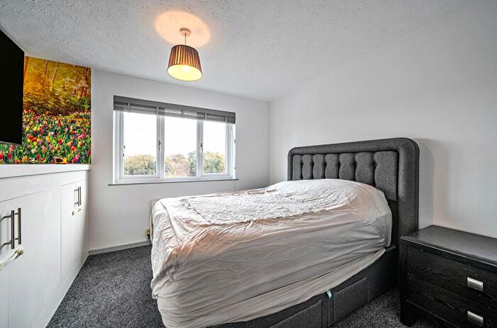 3 Bedroom Terraced House For Sale In Ludlow Road, Kidderminster, Worcestershire, DY10