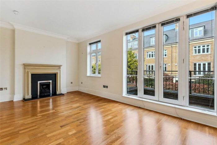 5 Bedroom Terraced House To Rent In Kelsall Mews, Richmond, TW9