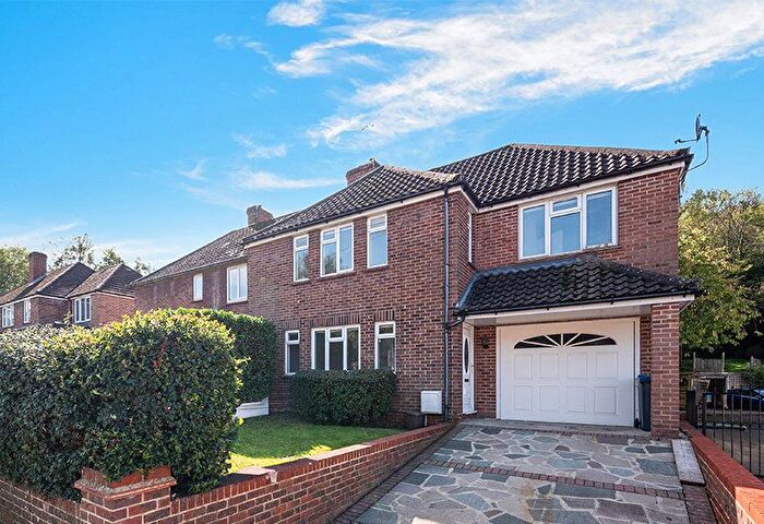 5 Bedroom Semi-Detached House For Sale In Old Lodge Lane, Purley, CR8