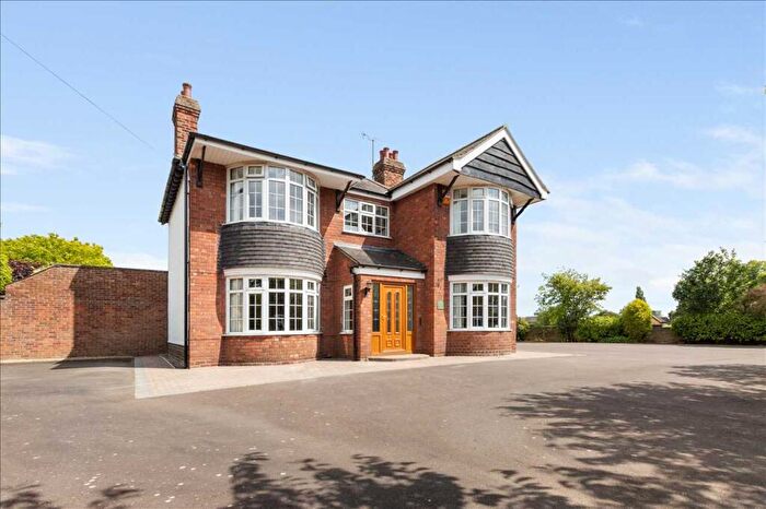 4 Bedroom Detached House For Sale In The Beeches, South Street, Keelby, Grimsby, DN41