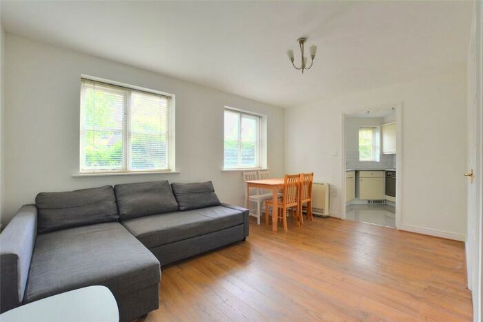 2 Bedroom Apartment To Rent In Thyme Close, Blackheath, London, SE3