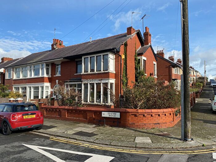 3 Bedroom Property For Sale In Deneway Avenue, Blackpool, Lancashire, FY3
