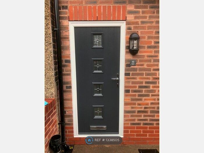 1 Bedroom Flat To Rent In Beswicks Road, Northwich, CW8