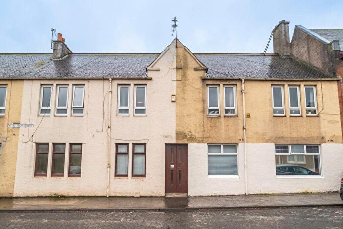 1 Bedroom Flat To Rent In High Street, Stewarton, KA3