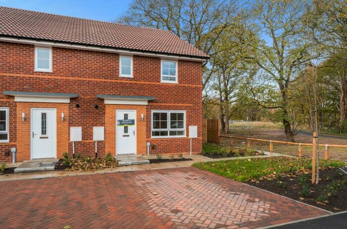 2 Bedroom End Of Terrace House To Rent In Fallow Drive, Doncaster, DN2