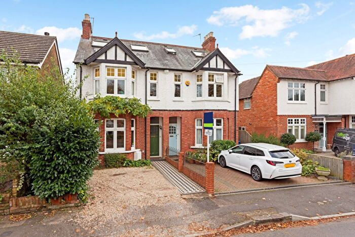 4 Bedroom Semi-Detached House To Rent In Parsonage Lane, Windsor, SL4