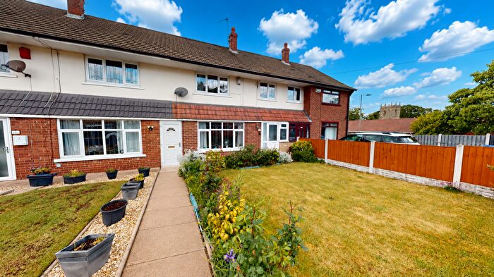 3 Bedroom Terraced House For Sale In Church Lane, Cantley, DN4
