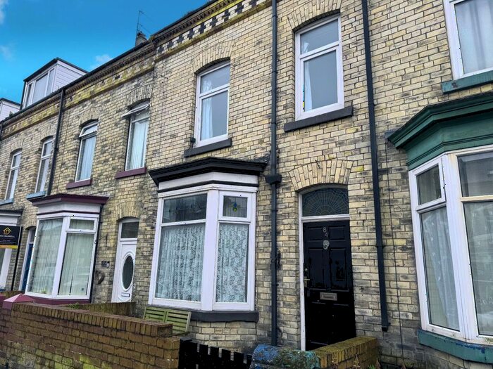 4 Bedroom Detached House To Rent In Prospect Road, Scarborough, YO12