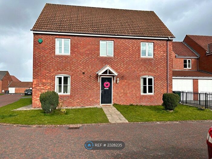4 Bedroom Detached House To Rent In Heathfield, West Allotment, Newcastle Upon Tyne, NE27