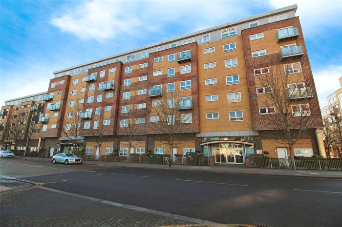 1 Bedroom Flat To Rent In Cherrydown East, Basildon, SS16