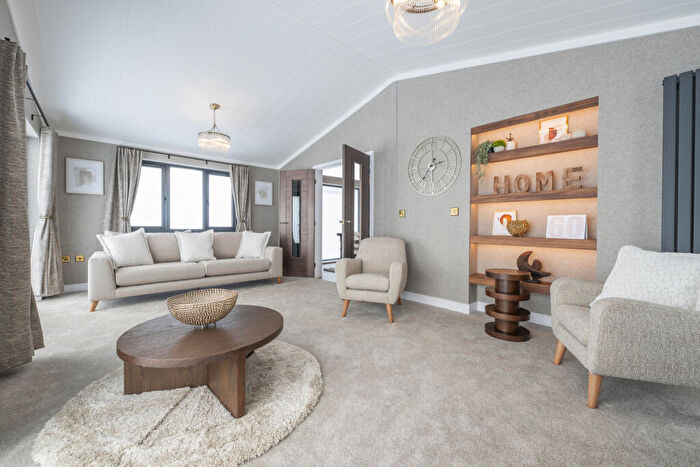 2 Bedroom Park Home For Sale In Two Bed Omar Legacy (), Hermitage Park, Herschel Grange, Warfield, Berkshire, RG42