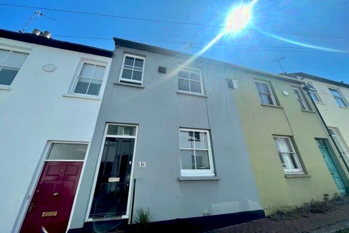 2 Bedroom Terraced House To Rent In St. Peters Place, Lewes, BN7
