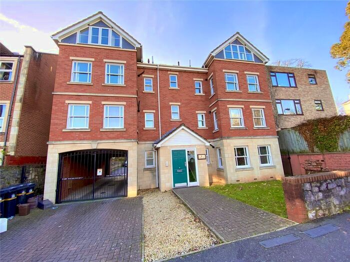 2 Bedroom Flat To Rent In St James Court, Hampton Road, Redland, BS6