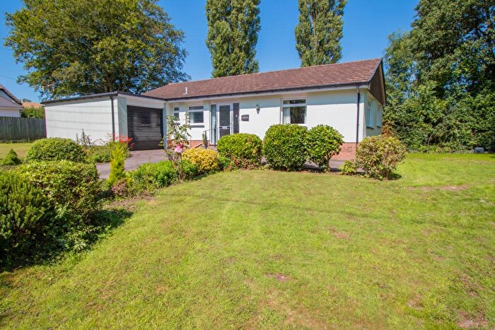 3 Bedroom Detached Bungalow For Sale In Coombelake, Ottery St Mary, EX11