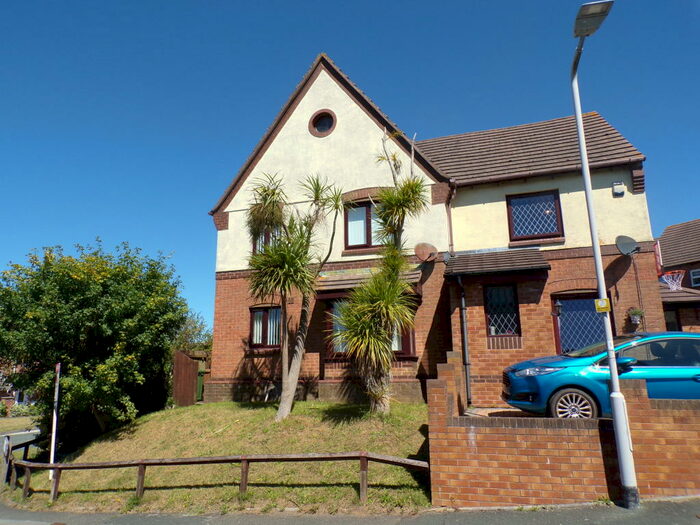 2 Bedroom House To Rent In Walnut Drive, Chaddlewood, PL7