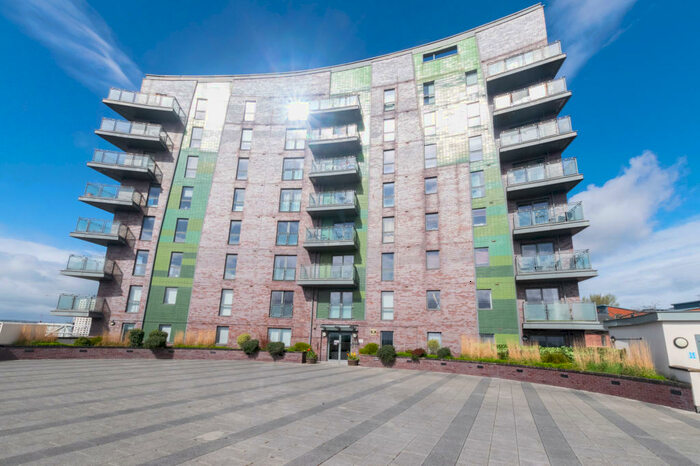 2 Bedroom Flat To Rent In Echo Central Two, Cross Green Lane, Leeds, LS9