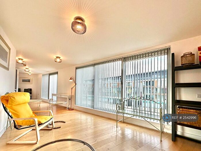 2 Bedroom Flat To Rent In Steedman Street, London, SE17