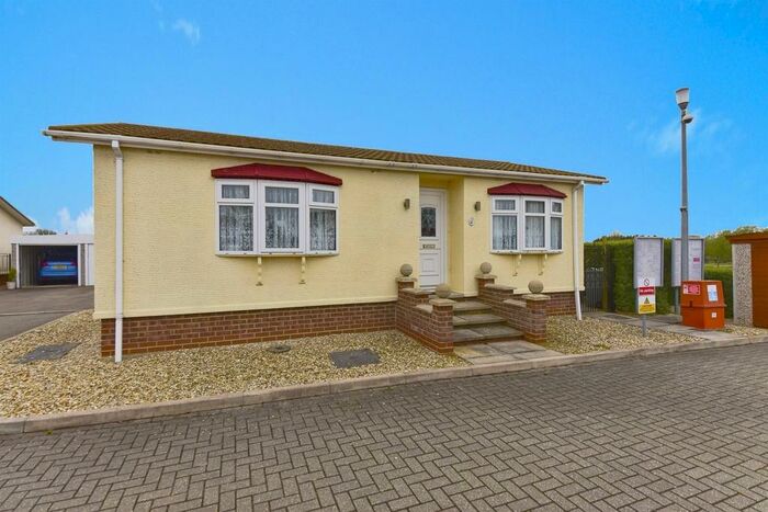 2 Bedroom Park Home For Sale In Main Street, Normanton, Grantham, NG32