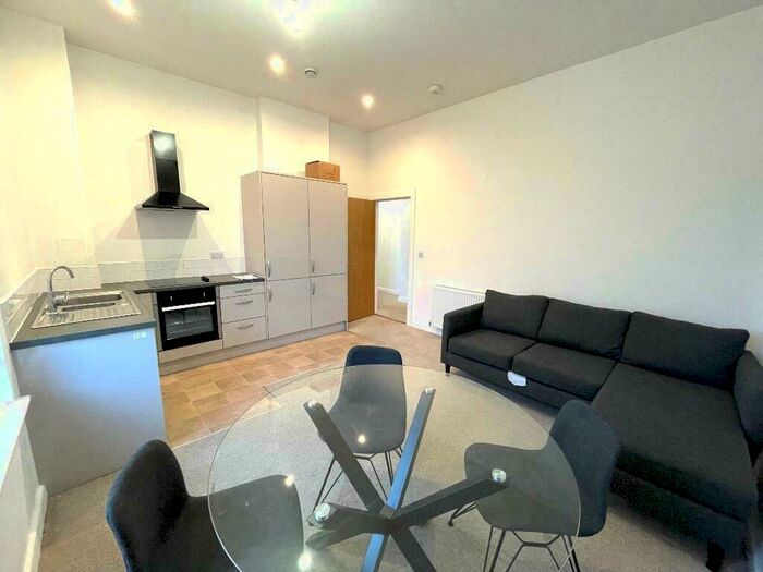 2 Bedroom Flat To Rent In Albert Terrace Road, Sheffield, S6