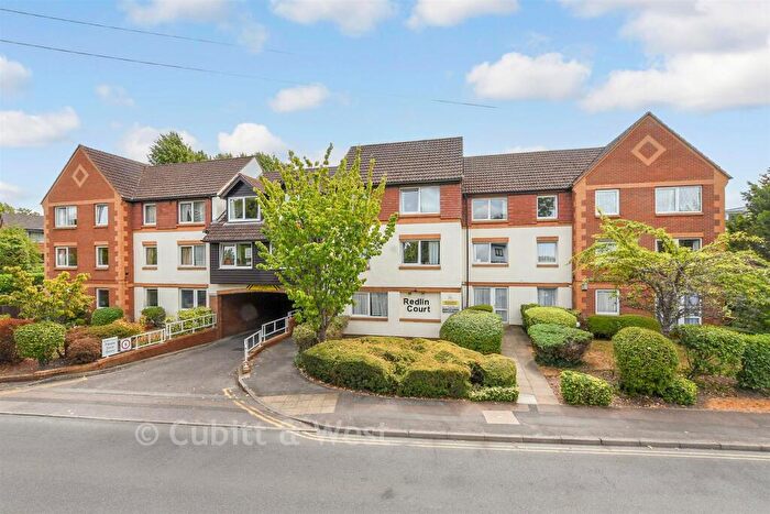 1 Bedroom Flat For Sale In Linkfield Lane, Redhill, Surrey, RH1
