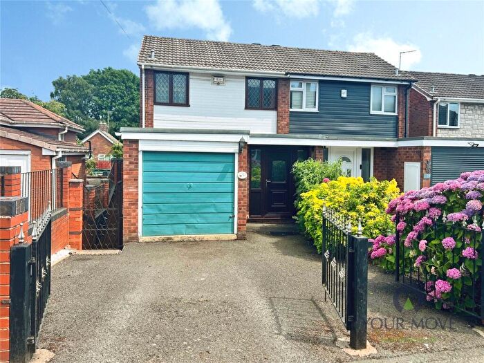 3 Bedroom Semi-Detached House For Sale In Gill Street, Dudley, West Midlands, DY2