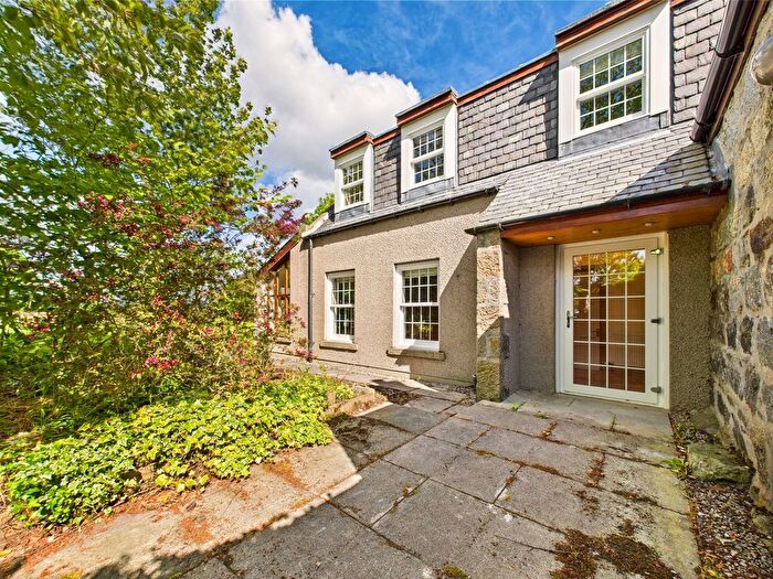 4 Bedroom Property For Sale In Alford, AB33